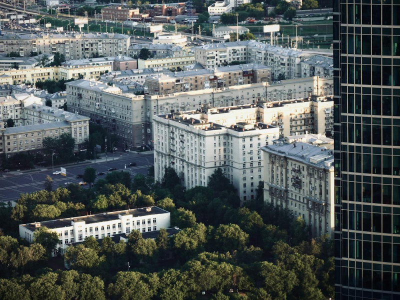 Не только центр: как и почему изменилась география элитного жилья Москвы